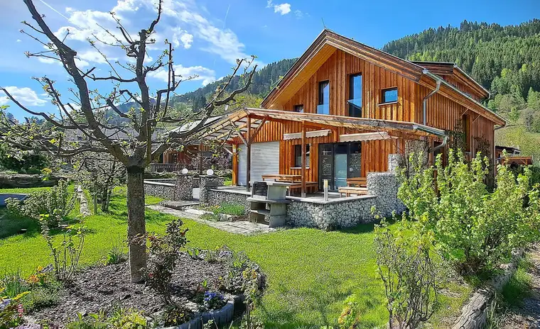 Einzigartiges Chalet mit Zweitwohnsitz vor den Toren Murau's, nähe Kreischberg Skigebiet - großer Wellness-Bereich, Gegenstrom- Schwimmanlage, großer Garten mit 35 Obstbäumen