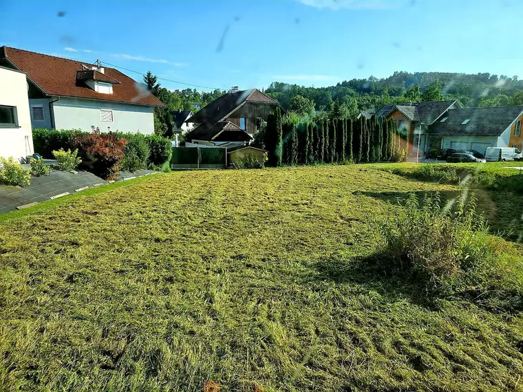 Sonniges 674qm großes BAUGRUNDSTÜCK IN BAD SCHALLERBACH ZU VERKAUFEN 