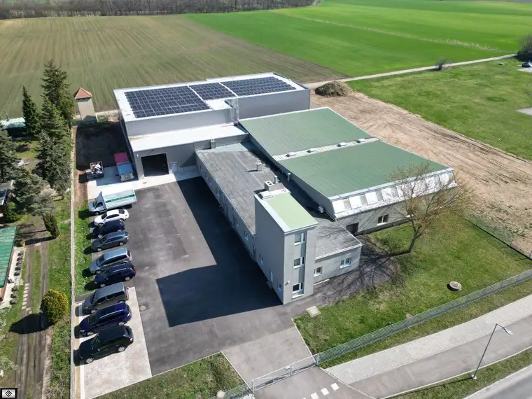 Sehr gepflegte Betriebsliegenschaft mit 6700m2 Grundstücksfläche
