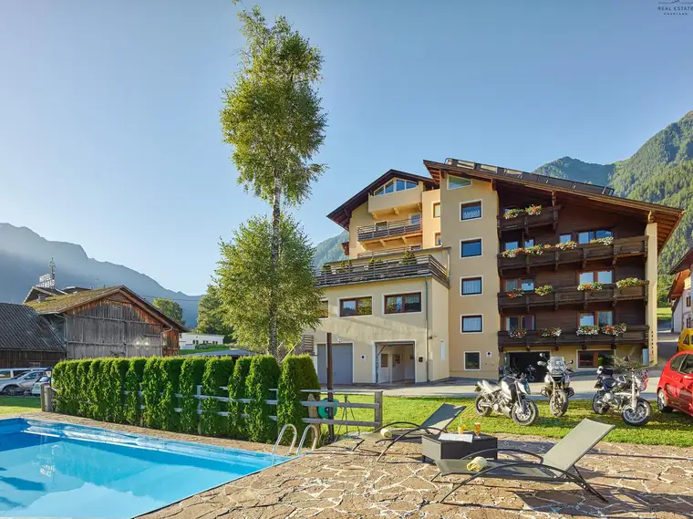 Alpiner Lebensraum mit Perspektive – Hotel oder Personalhaus im Ötztal