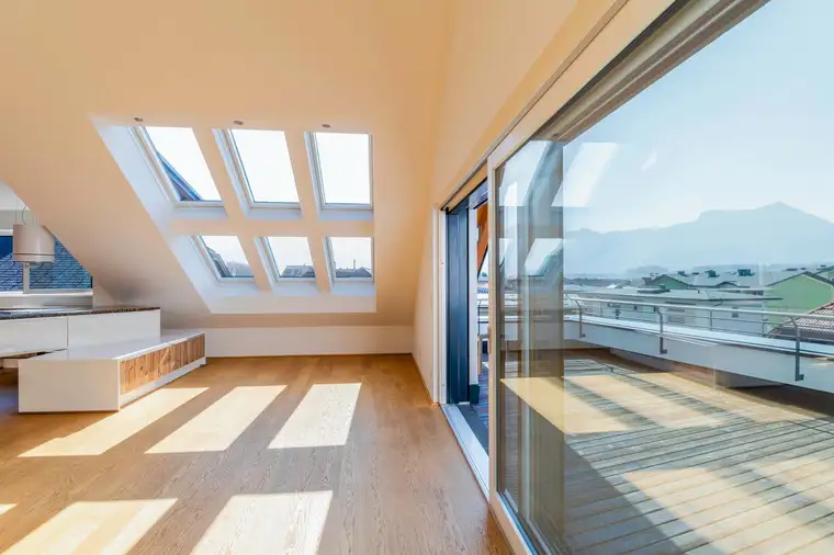 Penthouse bei Salzburg,108qm mit Dachterrasse,Lift und Tiefgarage-Mondsee