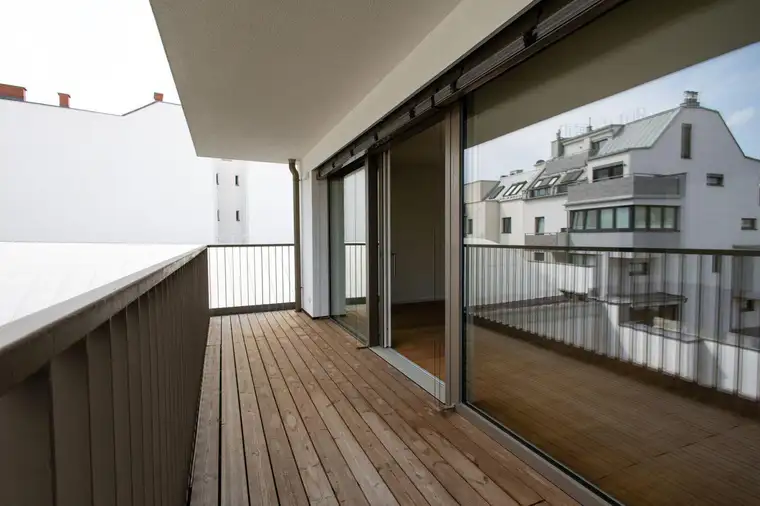 Apostelhof | 3 Zimmer | Großzügiger Wohn-Essbereich | Balkon | klare Raumaufteilung
