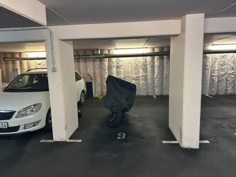 GARAGE PROVISIONSFREI ZU VERMIETEN 99 € Brutto