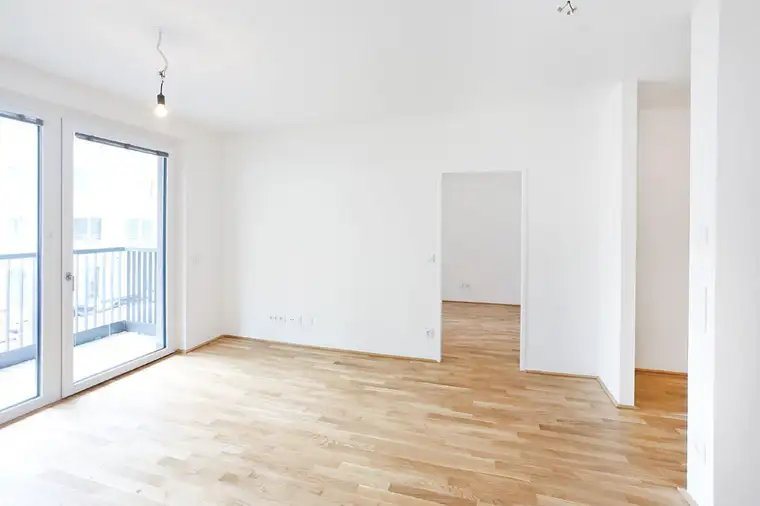Südliche 2 Zimmer Wohnung AM PARK - PROVISIONSFREI - BALKON