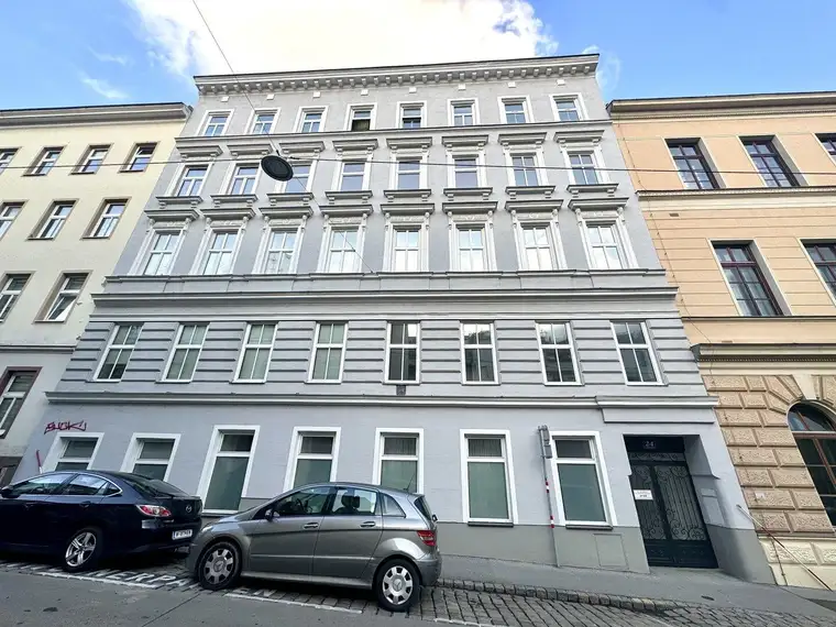 Exklusive 3-Zi-DG-Maisonettewohnung mit Terrasse &amp; Südbalkon