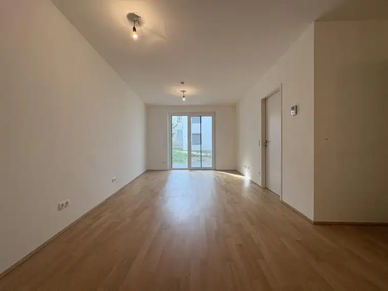 Charmante 2 Zimmerwohnung mit Garten
