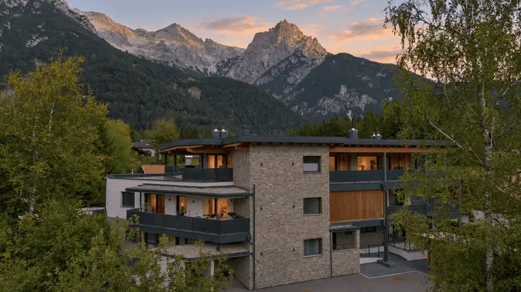 Moderne Maisonette mit privaten Wellnessbereich