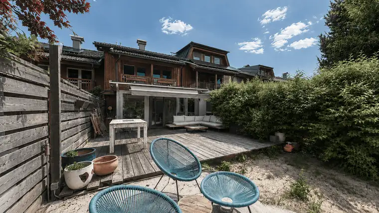 Geräumiges Reihenhaus in sonniger Lage