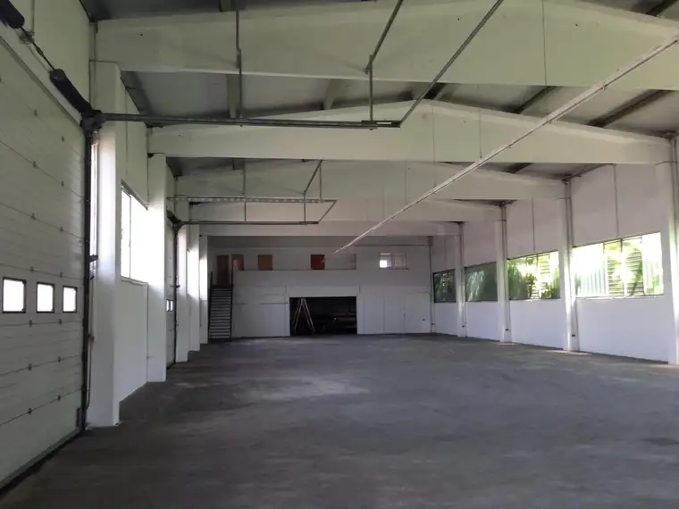 Gewerbe Lagerhalle