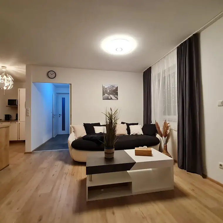 Erdgeschosswohnung mit eigenem Eingang, Garten &amp; Terrasse - 75 m² - provisionsfrei