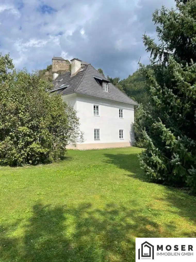 +++ Mehrfamilienhaus mit 5 Wohneinheiten – attraktive Wohn- und Investitionsmöglichkeit +++