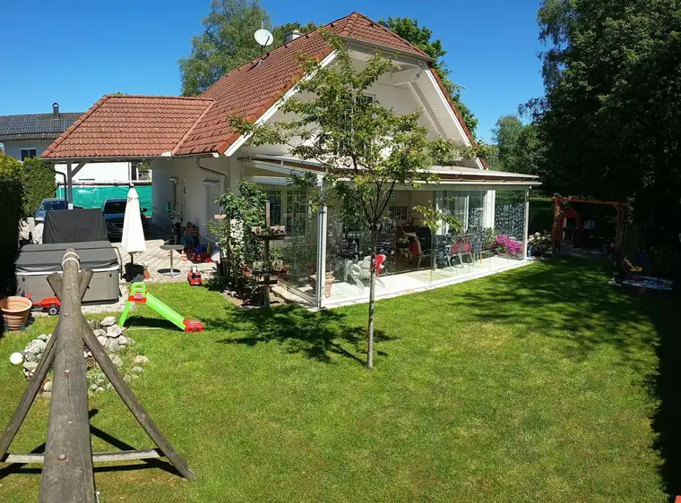 Modernes Einfamilienhaus provisionsfrei, mit Wintergarten, Whirlpool und großem Garten zentrumsnah in Sackgasse