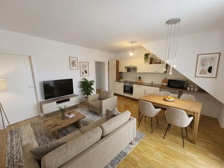Gut geschnittene 3-Zi-Dachgeschoßwohnung mit Terrasse ruhiger Lage Graz Lend!