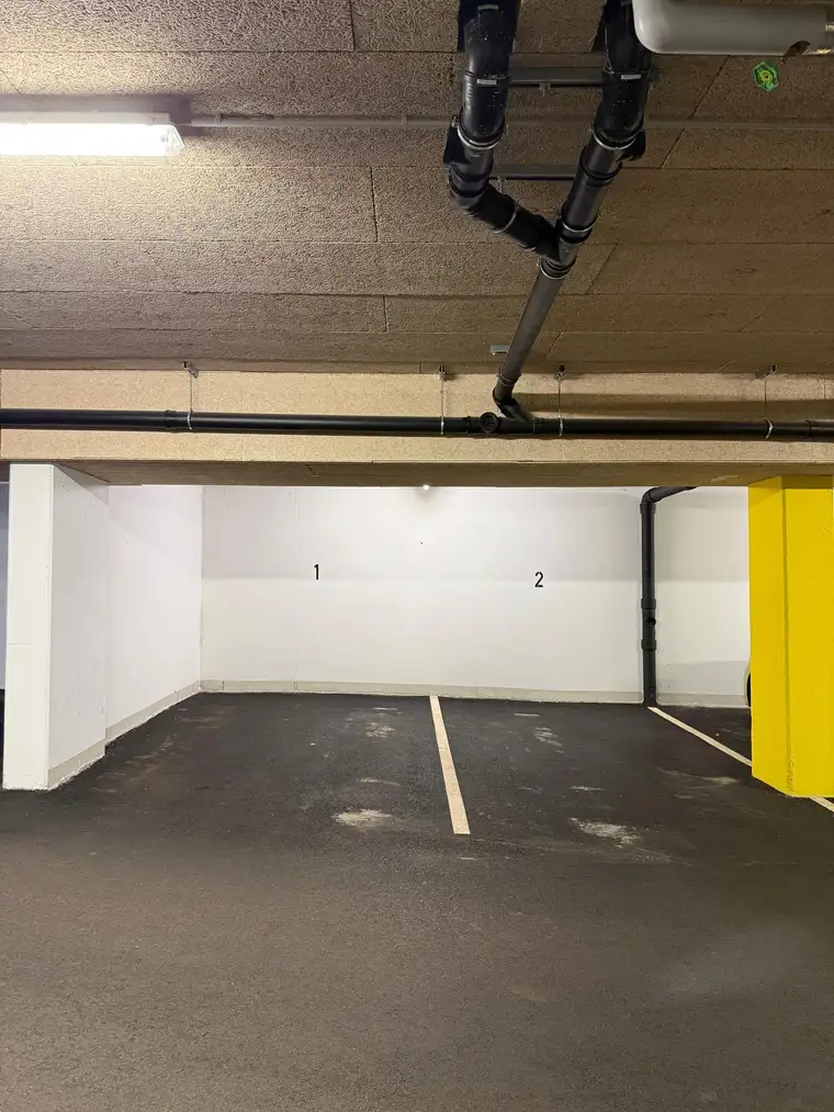 Exklusiver Doppel-Tiefgaragenstellplatz in bester Lage von Oberndorf in Tirol