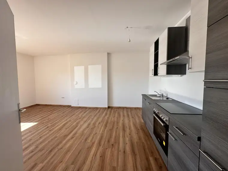 Sonnige Kleinwohnung 36,46m² verfügbar!