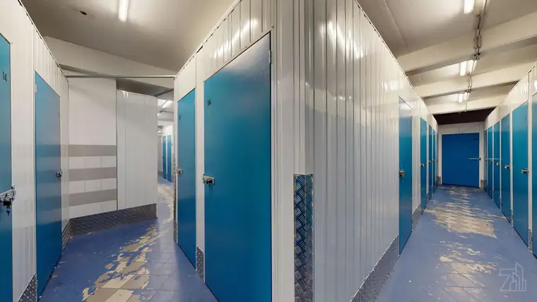 Selfstorage-Lager mit eigener Einfahrt in Meidling