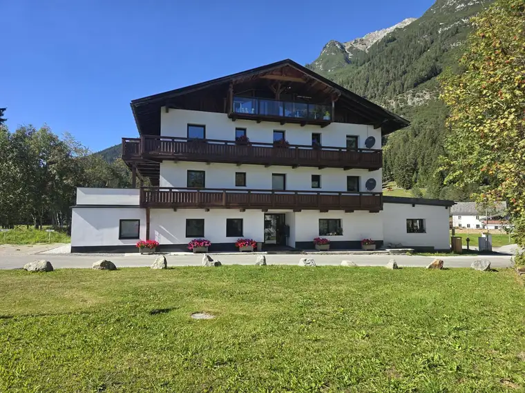 Wohnen mit Weitblick – großzügige 3-Zimmer-Wohnung mit umlaufendem Balkon &amp; viel Platz Einziehen, ankommen und wohlfühlen.