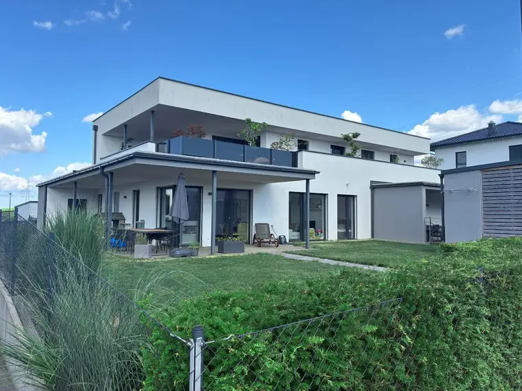 Exklusives Wohnen im Grünen Dorf Wolfern - Neuwertige Gartenwohnung