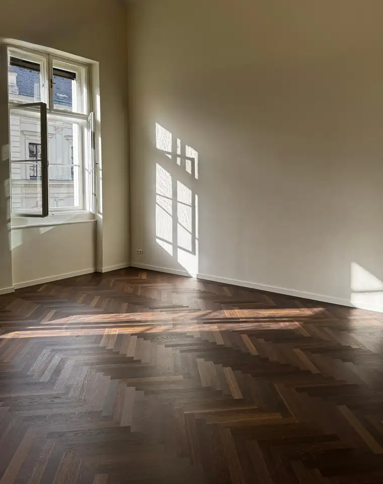 *RARITÄT IN ABSOLUTER BESTLAGE* Hochwertige und moderne 3-Zimmer Altbauwohnung