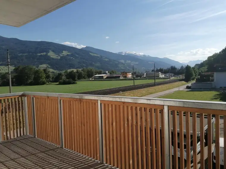 Sonnige 3-Zimmer-Wohnung mit unverbaubarem Bergblick in Terfens 