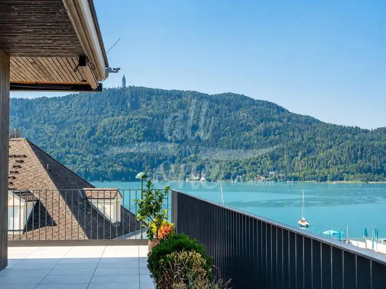 Seeblick Penthousewohnung mit exklusiver Ausstattung und großer Terrasse in Pörtschach am Wörthersee