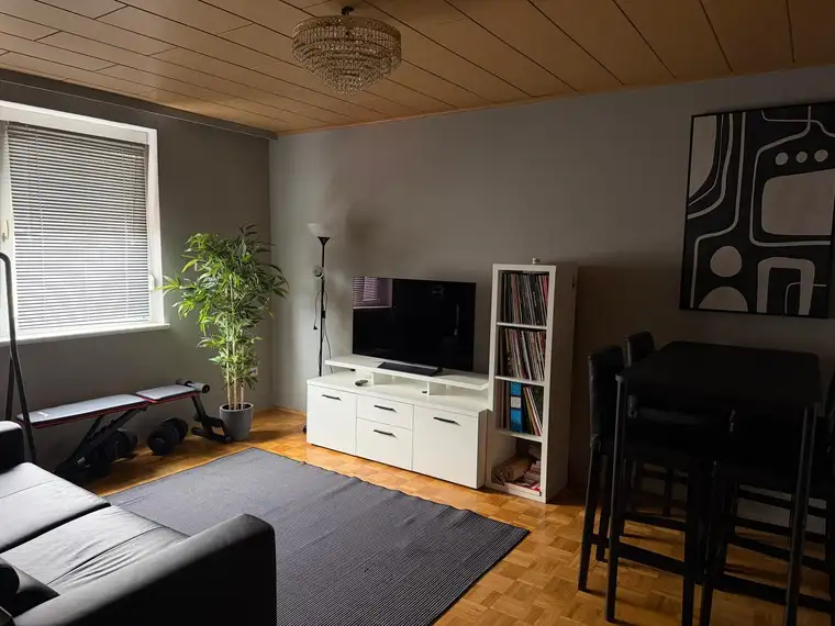Erdgeschosswohnung mit Balkon in zentraler Lage in Enenfurth