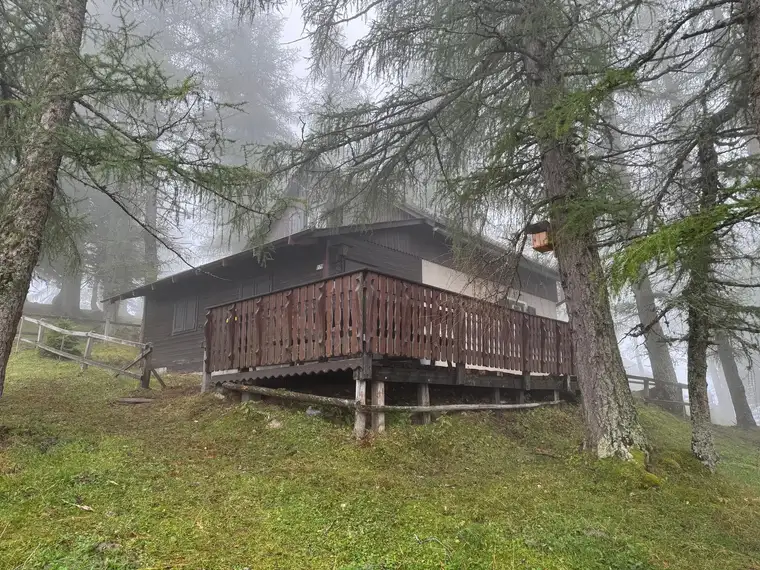 Gemütliche Almhütte in absoluter Ruhelage auf der Bürgeralm in Aflenz – Eigengrund, keine Pacht!