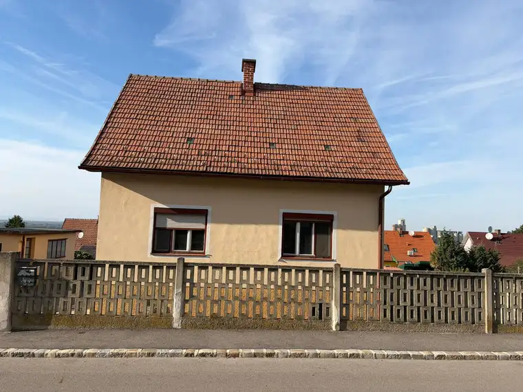 Einfamilienhaus in absoluter Toplage von Mannersdorf mit Charme und viel Potenzial!