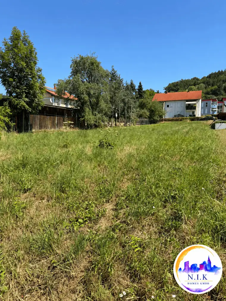 Ein sonniges Grundstück in idyllischer Umgebung - perfekt für Ihr Zuhause oder als wertbeständige Investition in die Zukunft
