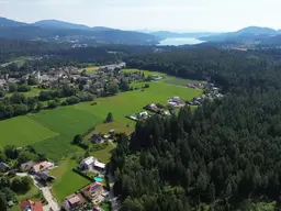 Lind ob Velden - 1,6 ha Landwirtschaftliche Nutzfläche