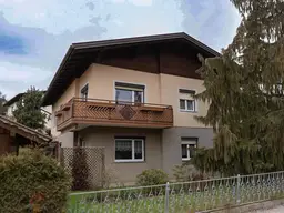 Stillvolles Haus mit 2 Wohneinheiten in Sonnenlage in Althofen