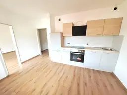 Zentrale Single-Wohnung mit großer Loggia