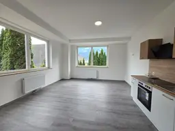 Schöne und neu renovierte Wohnung mit riesiger 115m² Terrasse und Parkplatz in Spittal