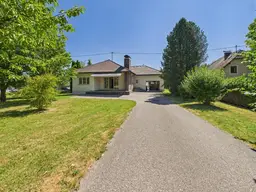 Wohnen mit Weitblick – Bungalow mit Charme und großem 2.000m² Garten in Wimpassing 6, St. Andrä