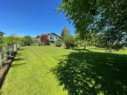 Exklusives Mehrfamilienhaus in Eugendorf mit großem Garten