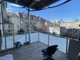 Attraktive Stadtwohnung mit Balkon in zentraler Lage