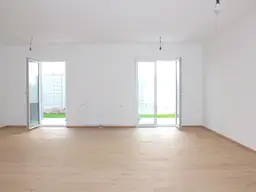 Top 3, Gediegene Eck-Wohnung mit großem Garten