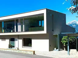 STYLISHE DHH IN RINN – GROSSZÜGIGES WOHNEN MIT GARTEN UND DACHTERRASSE