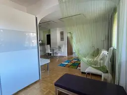 DACHGESCHOSSWOHNUNG - VOLL MÖBLIERT - NAHE FAAKER SEE