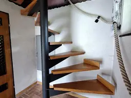 Ferienhaus mit tollem Grundstück zu vermieten!