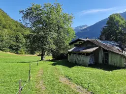 kleines und sonniges Bauland zu verkaufen