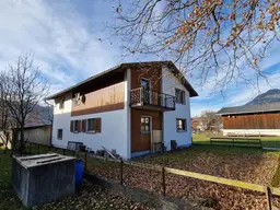 Einfamilienhaus in ruhiger Lage mit zusätzlichem Bauplatz