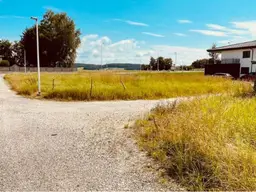 Schönes Baugrundstück mit vernünftigem Preis