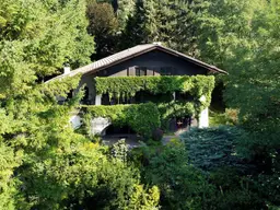 Velden - Ein/Zweifamilienhaus eingebettet in wunderbare Natur,Panoramablick auf die Karawanken und Zweitwohnsitz-Widmung