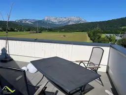 Adnet-Alleine im Dachgeschoss-Hochwertige Wohnung mit Traumblick und XXL-Terrasse