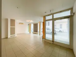 GESCHÄFTSLOKAL nahe der Währinger Straße und dem Kutschkermarkt im 18. Wiener Gemeindebezirk zu verkaufen