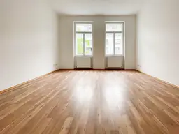 KLEINGASSE: helle 2-Zimmerwohnung in wunderschönem Altbau