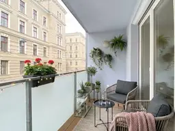Moderne 3-Zi-DG-Wohnung mit Loggia, Stellplatz &amp; Westbalkon in 1160 Wien