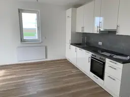 2 Zimmer mit großer Terrasse und sehr großem Garten inkl. Einbauküche im Tullnerfeld