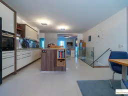 Exklusive 3 Zimmer Maisonette in absoluter Ruhelage mit DECKENKÜHLUNG